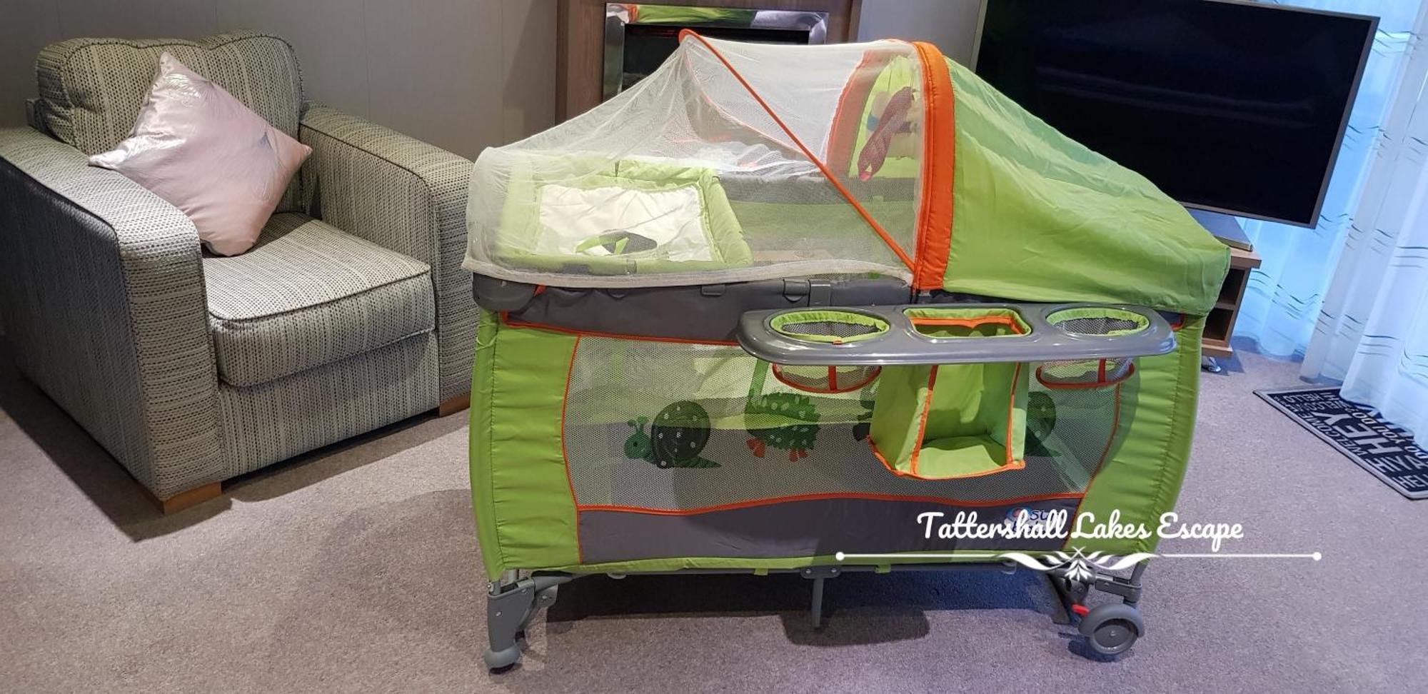 Meridian Tattershall Lakes Escape - Lakeside Lodge Caravan With A Fishing Peg Luxury Hot Tub Екстериор снимка